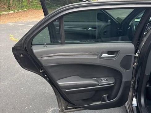 Used 2021 Chrysler 300 Touring L w/ Popular Equipment Group image 31