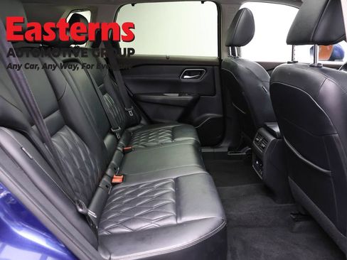 Used 2023 Nissan Rogue Platinum w/ Platinum Premium Package AWD/4WD image 25