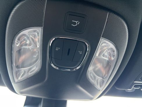 New 2026 Jeep Compass Limited image 33