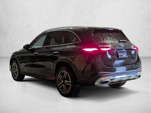 Certified 2026 Mercedes-Benz GLC 300 image 9