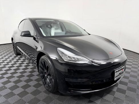 Used 2021 Tesla Model 3 Standard Range Plus RWD image 5