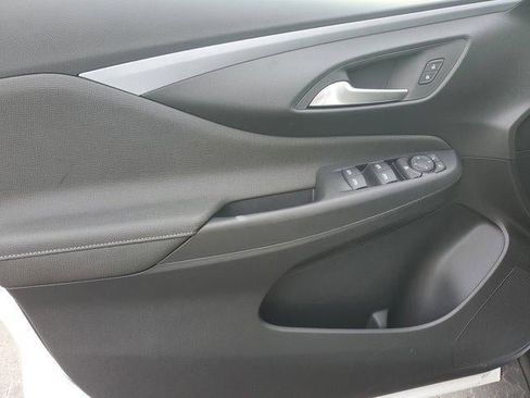 New 2026 Buick Envista Preferred image 16