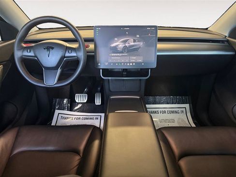 Used 2022 Tesla Model Y Performance AWD/4WD image 11