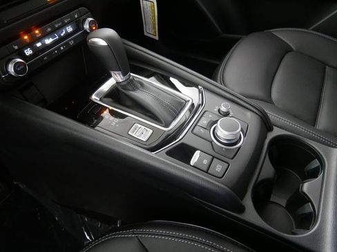 New 2025 MAZDA CX-5 AWD 2.5 S w/ Preferred Package image 6