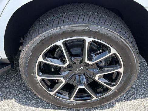 New 2026 Chevrolet Tahoe RST w/ Comfort Package AWD/4WD image 9