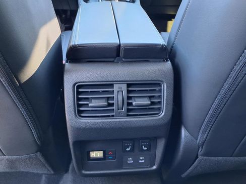 New 2026 Nissan Rogue Platinum w/ Tech Package image 12