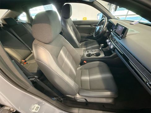 Used 2022 Honda Civic Sport image 25