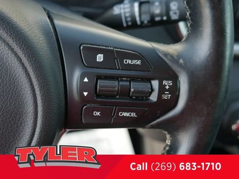 Used 2017 Kia Sorento FWD w/ LX Convenience Package image 26