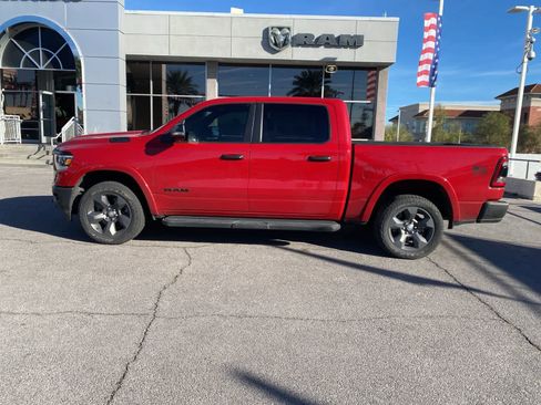 Used 2022 RAM 1500 Big Horn w/ Built-to-serve Edition image 9