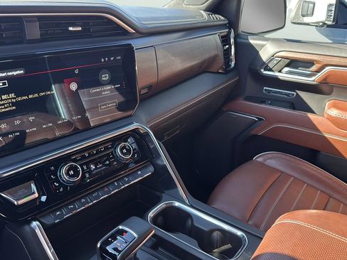 Used 2024 GMC Sierra 1500 Denali Ultimate image 20