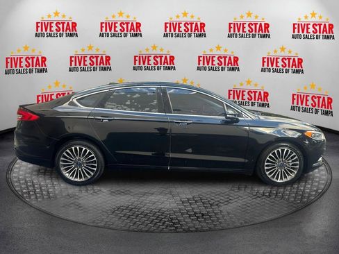 Used 2017 Ford Fusion SE w/ Fusion SE Technology Package image 7