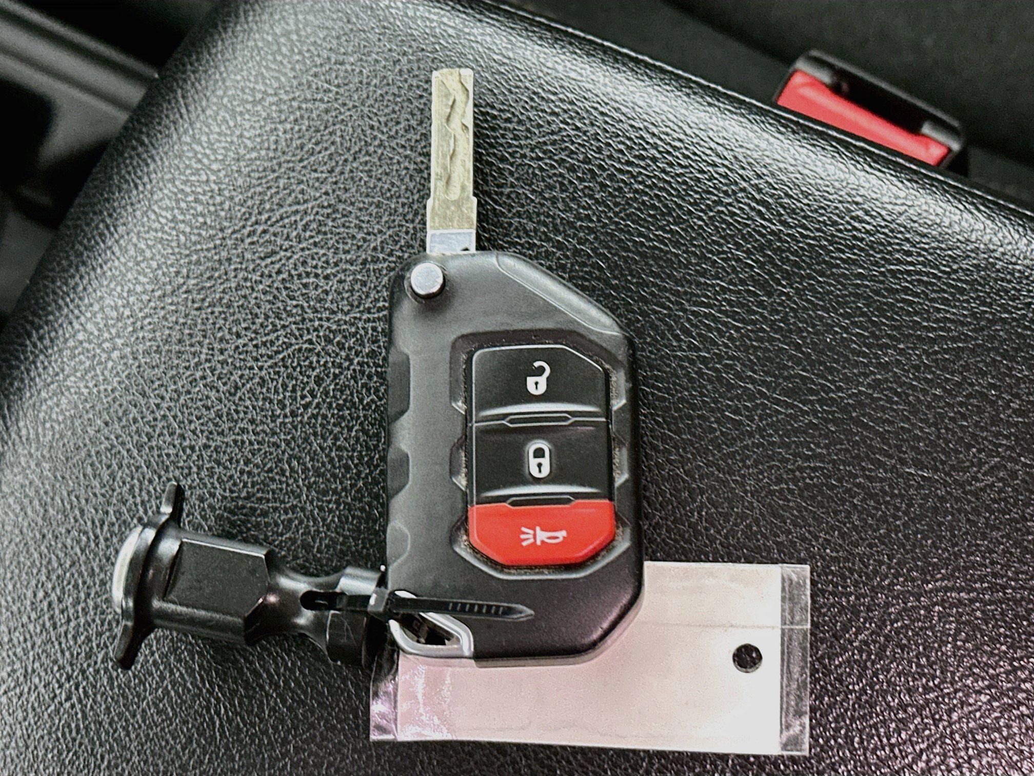 Used 2024 Jeep Wrangler Unlimited Sport AWD/4WD image 24