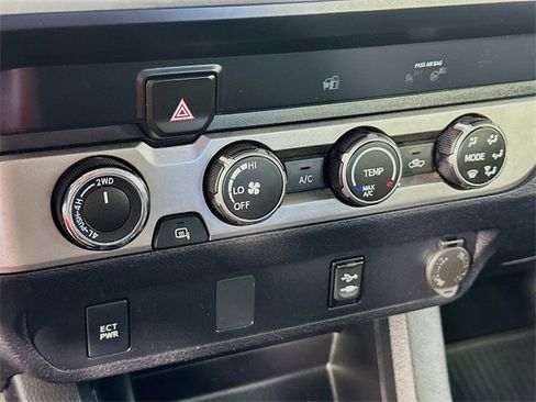 Used 2019 Toyota Tacoma SR w/ SR Convenience Package image 15