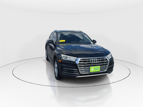 Used 2018 Audi Q5 2.0T Premium image 2