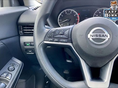 Used 2020 Nissan Sentra S image 18