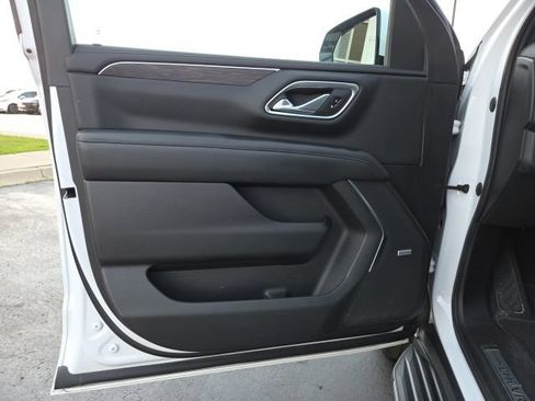 Used 2021 Chevrolet Tahoe LT AWD/4WD image 10