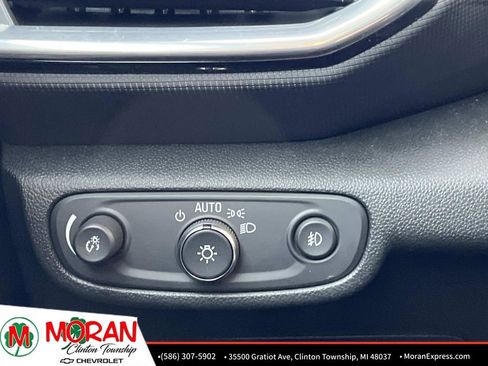 Certified 2021 Chevrolet TrailBlazer LT w/ Convenience Package image 26