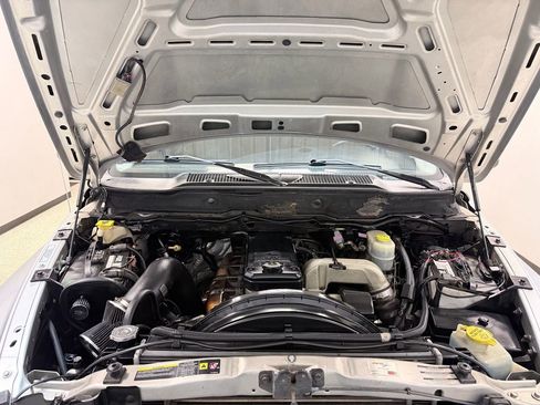 Used 2004 Dodge Ram 2500 Truck SLT w/ Trailer Tow Group image 16