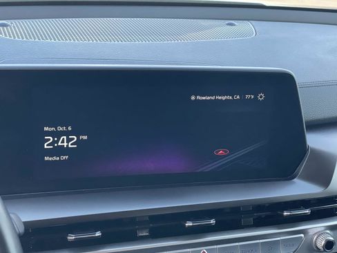 Used 2023 Kia Telluride S w/ S Sunroof Package image 10