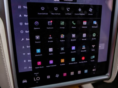 Used 2021 Tesla Model X Long Range image 33