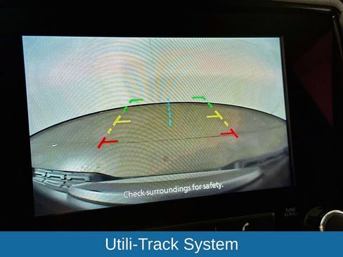 Used 2022 Nissan Frontier SV RWD image 17