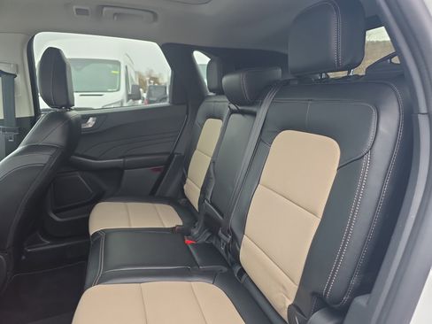 Used 2022 Ford Escape Titanium w/ Titanium Elite Package image 24