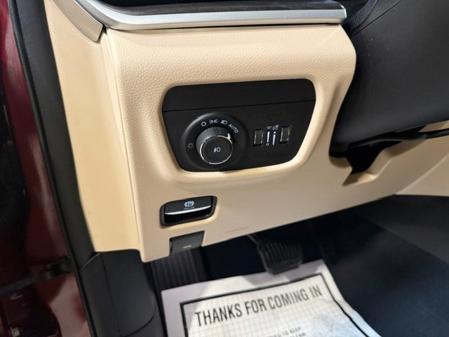 Used 2023 Jeep Grand Cherokee Limited AWD/4WD image 45