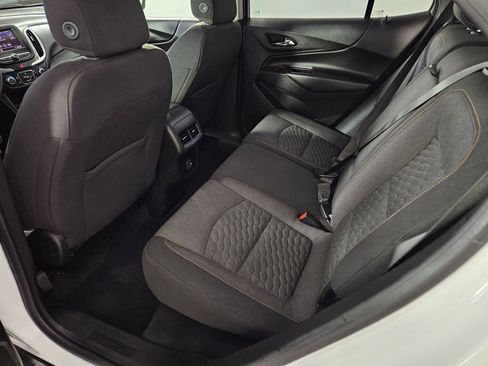 Used 2021 Chevrolet Equinox LT AWD/4WD image 23