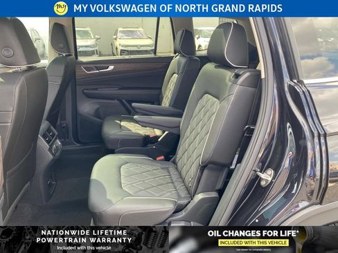 New 2026 Volkswagen Atlas SEL Premium R-Line AWD/4WD image 19