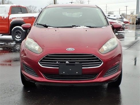 Used 2017 Ford Fiesta SE image 9