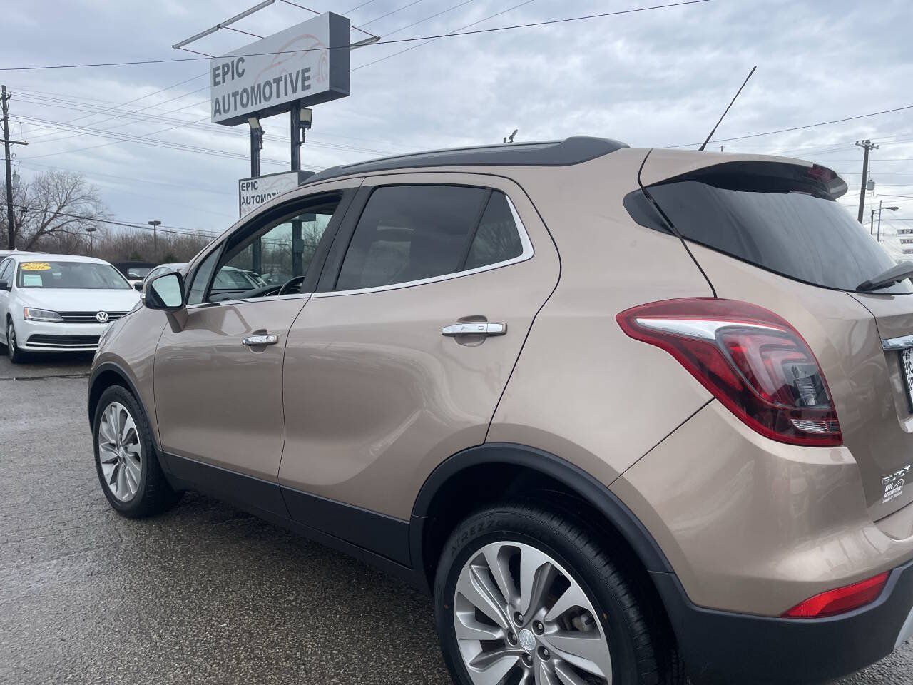 Used 2019 Buick Encore Preferred w/ Safety Package FWD image 8