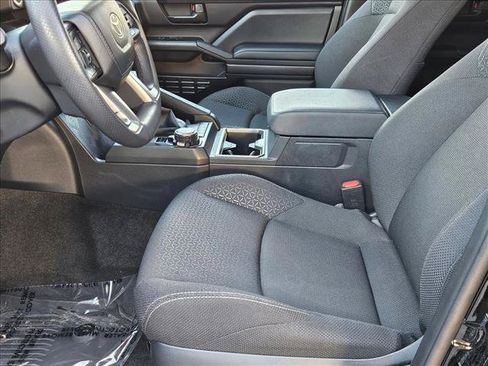 Used 2026 Toyota 4Runner SR5 AWD/4WD image 15