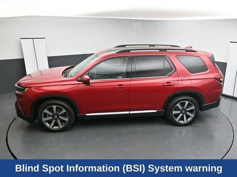 Used 2024 Honda Pilot Elite image 22