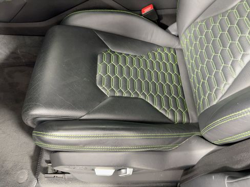 Used 2020 Lamborghini Urus image 14