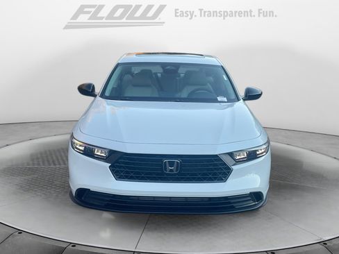 New 2025 Honda Accord SE image 2