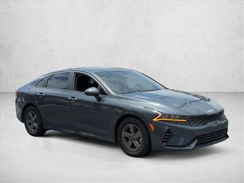Used 2022 Kia K5 LXS FWD image 3