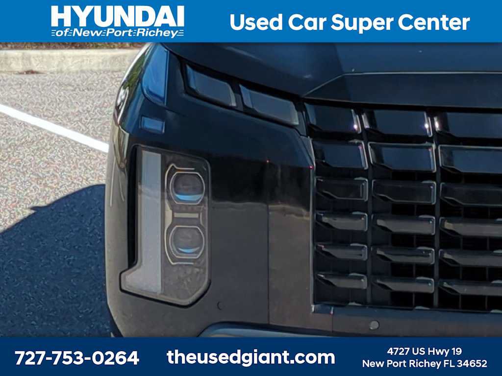 Used 2023 Hyundai Palisade Limited AWD/4WD image 9