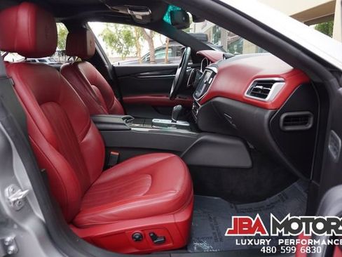 Used 2015 Maserati Ghibli image 94
