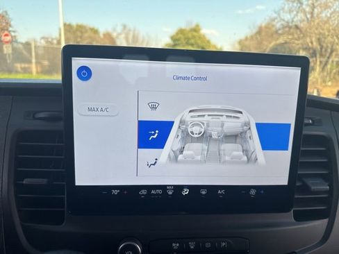 Used 2023 Ford Transit 250 Medium Roof AWD image 23