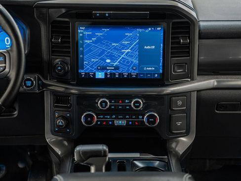 Certified 2025 Ford F150 Lariat w/ Equipment Group 502A High image 29