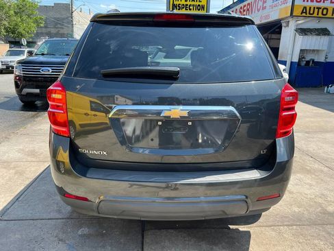 Used 2017 Chevrolet Equinox LT image 6