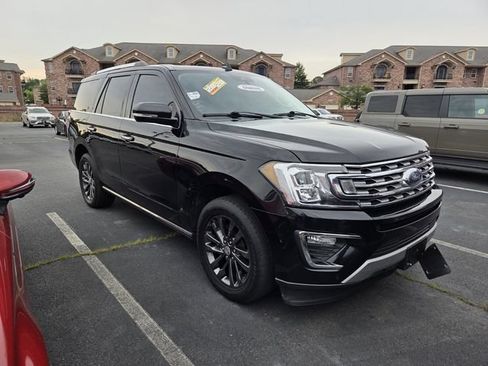 Used 2021 Ford Expedition Limited RWD image 2