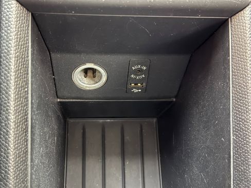 Used 2018 BMW i3 w/ Range Extender image 26