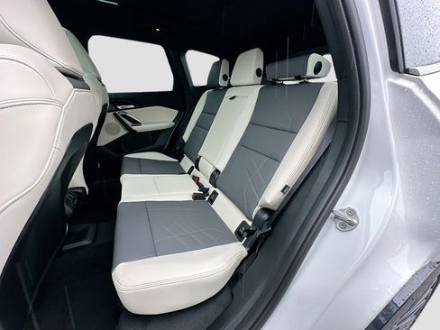 New 2026 BMW X1 xDrive28i w/ Technology Package image 19