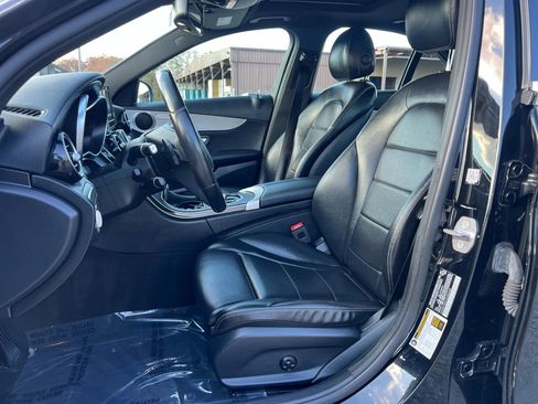 Used 2018 Mercedes-Benz C 300 4MATIC Sedan image 16