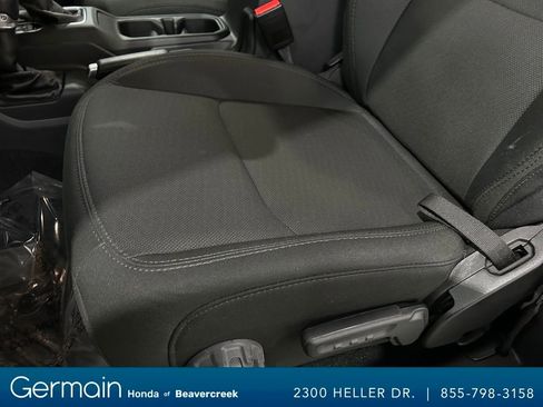 Used 2022 Jeep Wrangler Sport S image 18