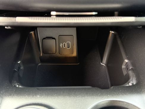 Certified 2025 Ford Explorer ST AWD/4WD image 31