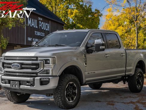 Used 2022 Ford F350 Platinum image 1