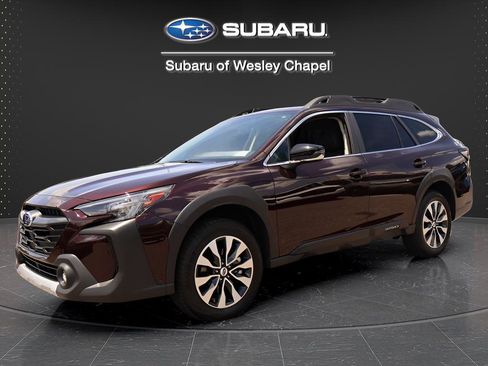 Certified 2025 Subaru Outback Limited AWD/4WD image 4