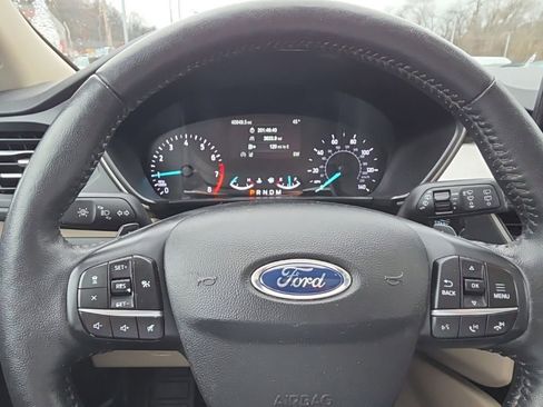 Certified 2020 Ford Escape SEL image 17